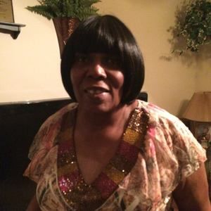 Meet your Posher, Cecelia